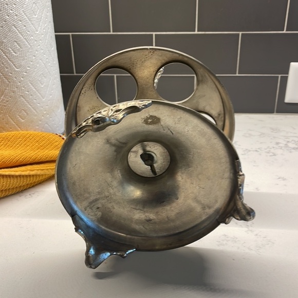 Bohemian Castor Silver Plated Holder - Picture 9 of 12